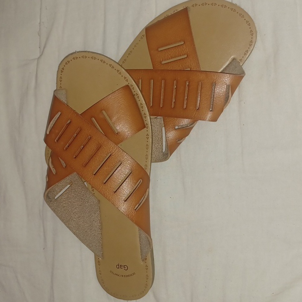 The gap slides